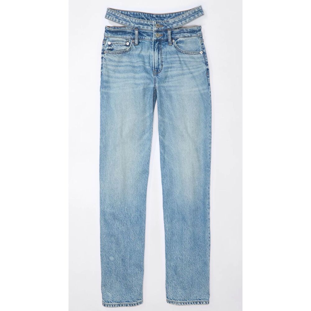 AMERICAN EAGLE Strigid Super High-Waisted Baggy Straight Cut-Out Jeans Plus Size